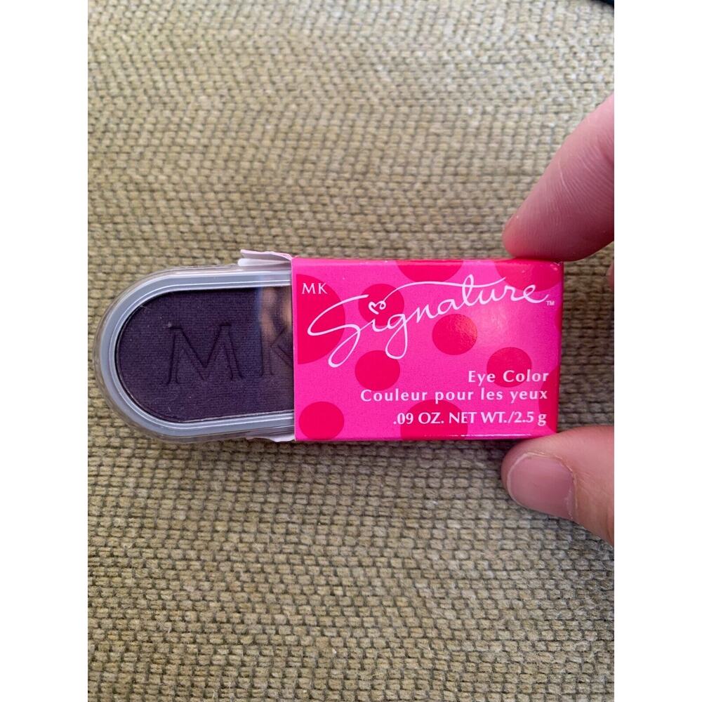 Mary Kay Signature Eye Color - Virtual Violet 884600 - .09 Oz purple NEW